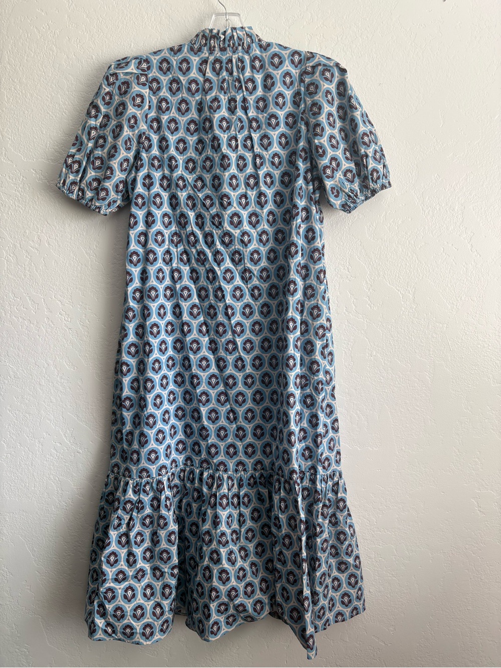 ❤️ NEW entro Light Blue Printed Midi Dress with Ruffle Hem - Picture 9 of 11
